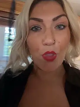 LittleMissEeve online show from 09-13-25, 09:14