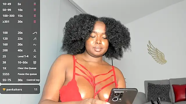 TanishaEvans online show from 04-28-26, 02:21