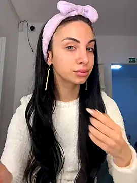 MeganHopeX online show from 12-04-24, 07:06