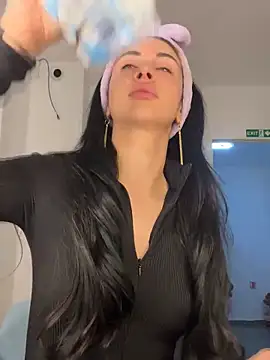 Snapshot of MeganHopeX chatting on 12-05-24, 05:48 MeganHopeX online show from 12-05-24, 05:48