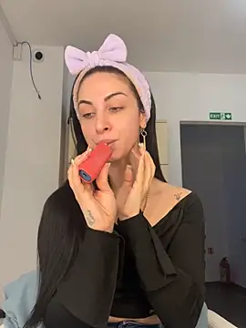 MeganHopeX online show from 02-01-25, 08:08