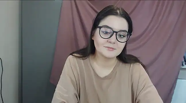 ohhhMie online show from 02-02-25, 10:13