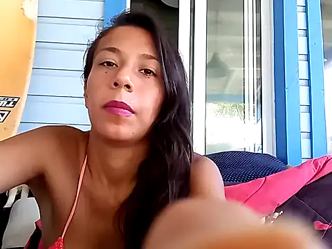 Luna-Natural online show from 01-21-25, 04:05