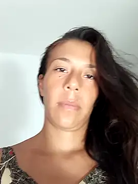 Luna-Natural online show from 09-16-25, 02:01