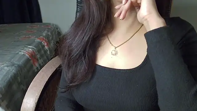 Snapshot of Adventurous_Angel chatting on 12-26-24, 10:31 Adventurous Angel online show from 12-26-24, 10:31