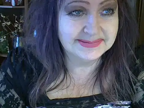 ElenaZed online show from 02-18-25, 07:32