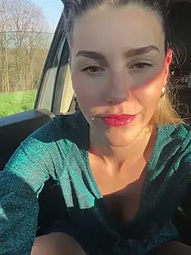 nicole 98 online show from 03-04-25, 03:48