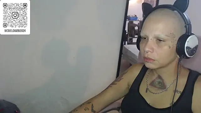 moon cat85 online show from 03-08-25, 10:24