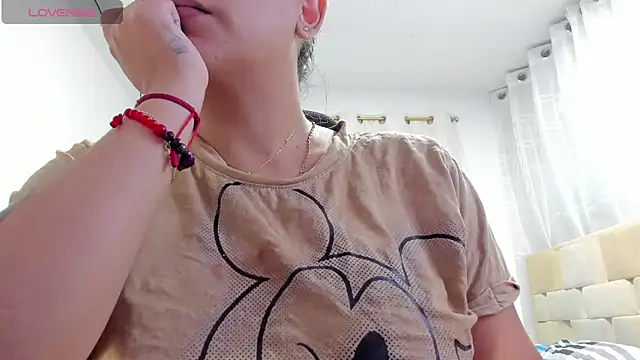 Snapshot of sweetfabianaxl chatting on 05-15-26, 12:17 sweetfabianaxl online show from 05-15-26, 12:17