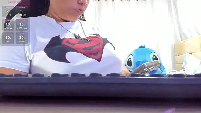 Snapshot of sweetfabianaxl chatting on 05-23-26, 08:57 sweetfabianaxl online show from 05-23-26, 08:57