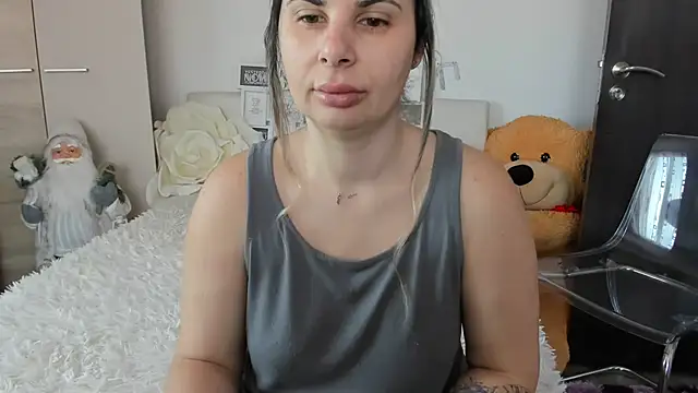 sweetemy4u online show from 02-25-26, 07:18