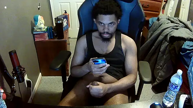 Snapshot of Neovergil0 chatting on 01-27-25, 06:30 Neovergil0 online show from 01-27-25, 06:30