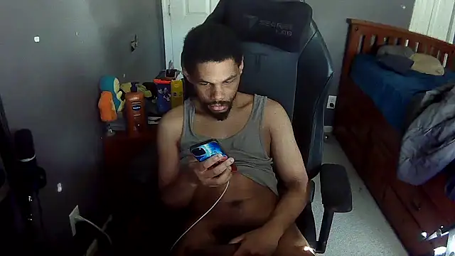 Snapshot of Neovergil0 chatting on 11-04-25, 07:13 Neovergil0 online show from 11-04-25, 07:13