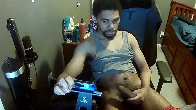 Snapshot of Neovergil0 chatting on 11-24-25, 02:55 Neovergil0 online show from 11-24-25, 02:55