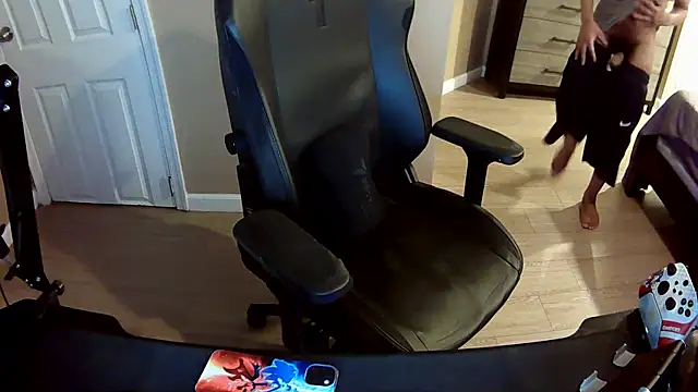 Neovergil0 online show from 04-22-26, 09:16