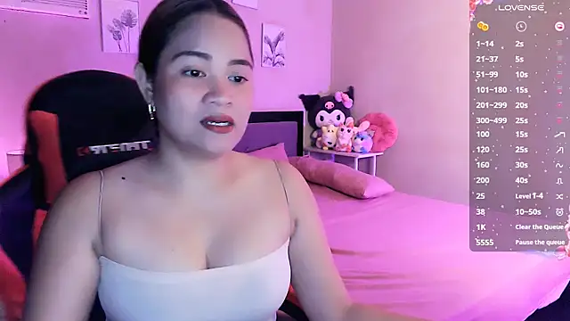 yenyen  online show from 04-14-26, 01:55