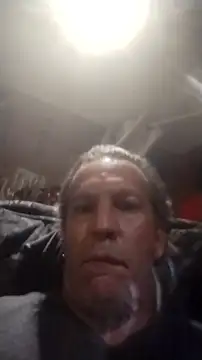 trucker1979 online show from 09-14-25, 02:22