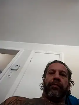 trucker1979 online show from 01-06-26, 05:49