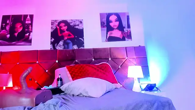 Snapshot of Ariana_lopezz chatting on 01-20-25, 06:43 Ariana lopezz online show from 01-20-25, 06:43