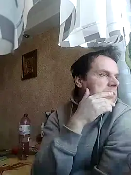 grzes19763 online show from 03-19-25, 09:06