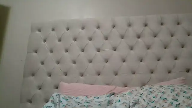 beautylovess online show from 02-18-26, 01:01