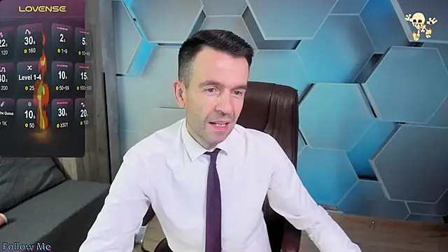 SteveTiger online show from 11-16-25, 03:34