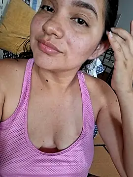 blerstefan1 online show from 03-11-25, 09:48