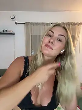 NastyMilf  online show from 10-04-25, 07:45