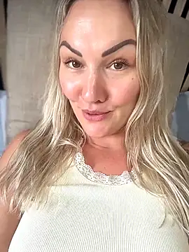 NastyMilf  online show from 04-23-26, 12:29