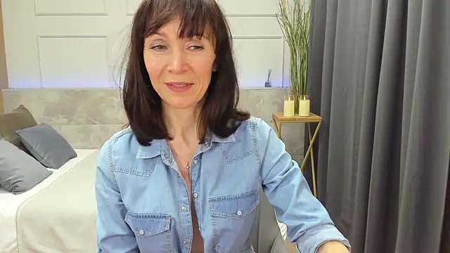 Maria Gold online show from 02-06-25, 05:09