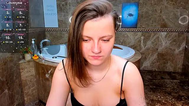 MelindaTin online show from 02-12-26, 01:11