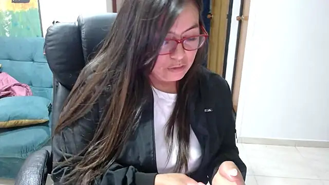 Ixchel Anaid online show from 03-10-25, 08:23