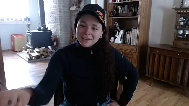 MarcyJones online show from 02-06-25, 02:37