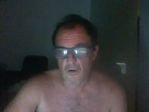 ConradinhoBR50 online show from 05-13-26, 05:27