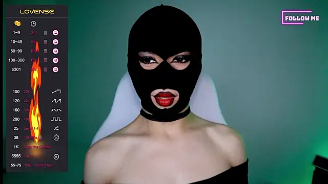 Snapshot of Bigfemblue chatting on 03-22-26, 12:14 Bigfemblue online show from 03-22-26, 12:14
