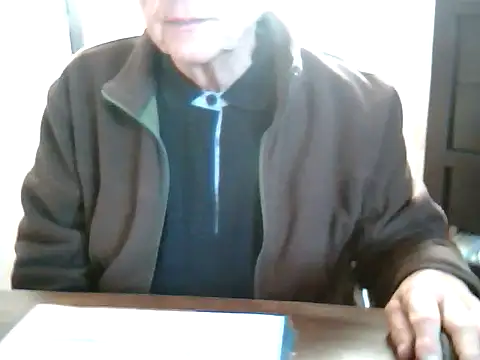 Snapshot of johnjohn622662 chatting on 10-28-25, 01:25 johnjohn622662 online show from 10-28-25, 01:25