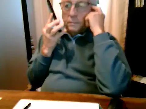 Snapshot of johnjohn622662 chatting on 11-05-25, 04:18 johnjohn622662 online show from 11-05-25, 04:18