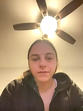 Snapshot of jaseyrae chatting on 10-23-25, 11:31 jaseyrae online show from 10-23-25, 11:31