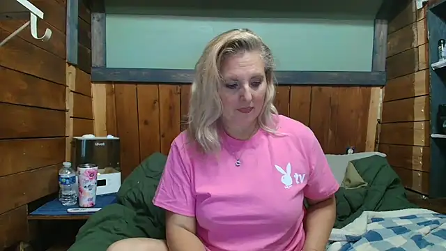 lisaxlovexxx online show from 03-08-26, 02:26