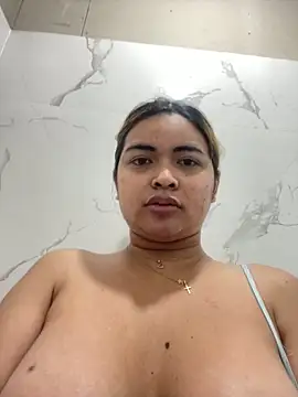 Snapshot of Bombshell_Ashy chatting on 03-02-25, 03:05 Bombshell Ashy online show from 03-02-25, 03:05