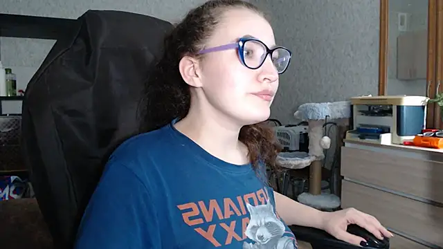 Snapshot of AnKey_Rayah chatting on 12-05-24, 04:23 AnKey Rayah online show from 12-05-24, 04:23