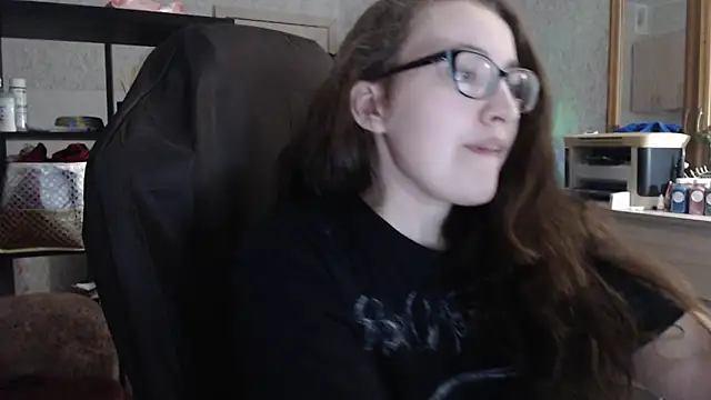 Snapshot of AnKey_Rayah chatting on 01-18-25, 12:04 AnKey Rayah online show from 01-18-25, 12:04