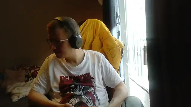 David250692 online show from 03-09-26, 08:40