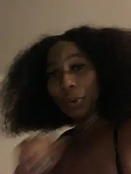 CurvyDesire1 online show from 04-13-26, 10:26