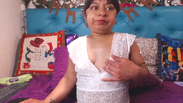 SARAWILLS online show from 12-15-25, 02:21