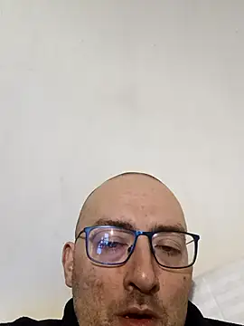 yourfriendtext online show from 01-13-26, 02:44