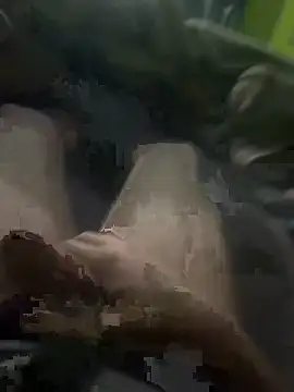 Snapshot of Lilbick183 chatting on 12-17-25, 12:11 Lilbick183 online show from 12-17-25, 12:11