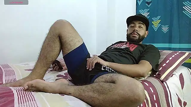 Snapshot of Aroon_Stonne chatting on 03-07-25, 04:46 Aroon Stonne online show from 03-07-25, 04:46