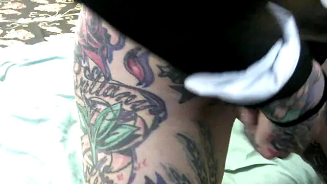 pamelagunns online show from 02-24-26, 06:06