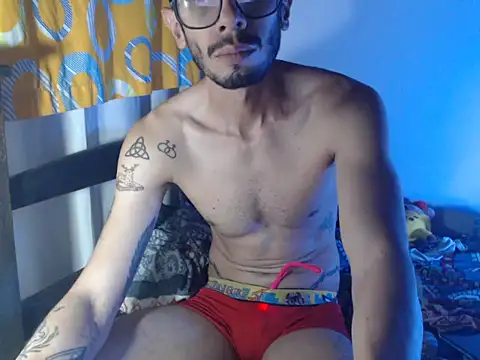 alisterxxx online show from 05-28-26, 02:42